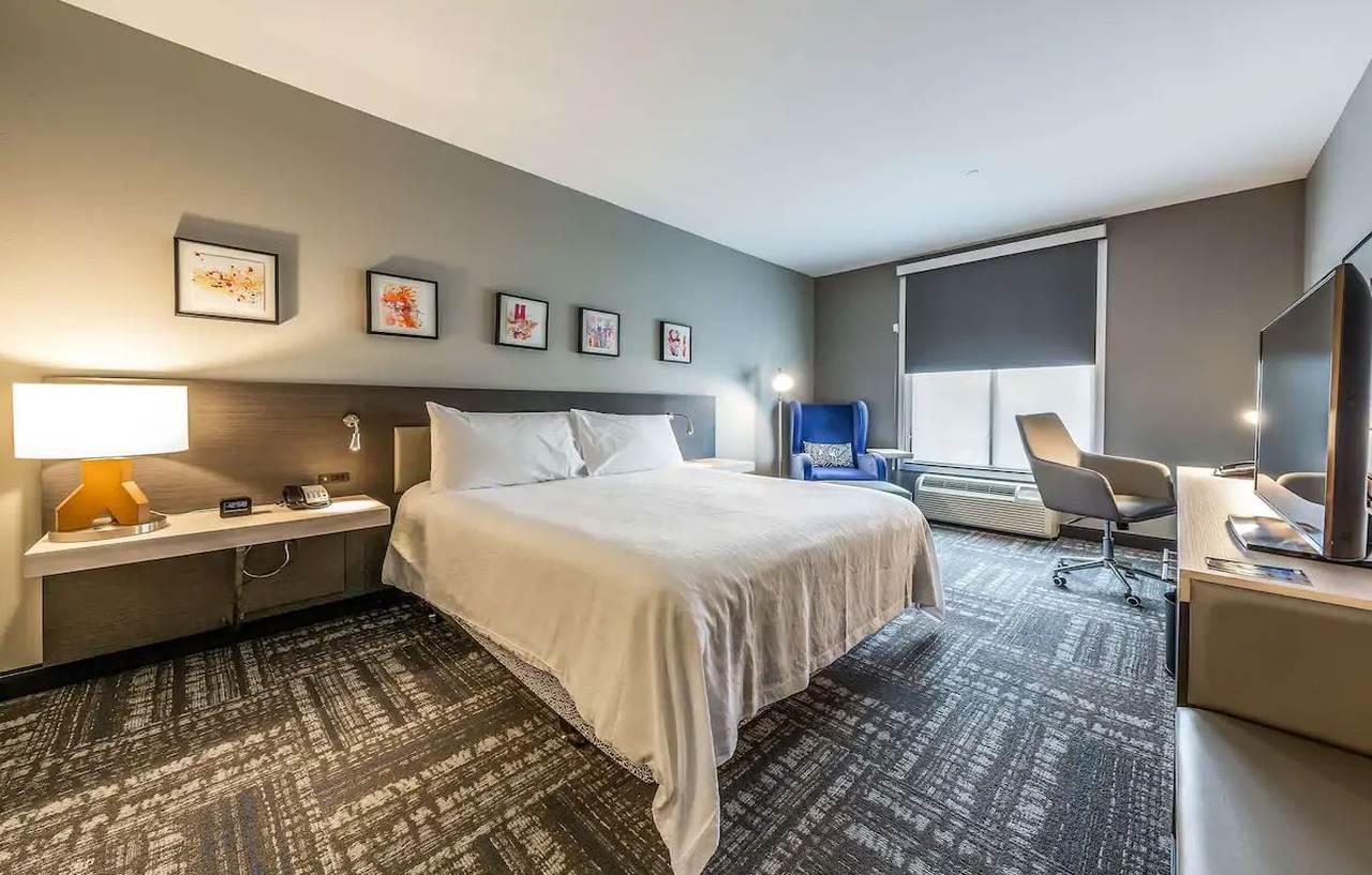 Hilton Garden Inn Μπόμοντ Εξωτερικό φωτογραφία